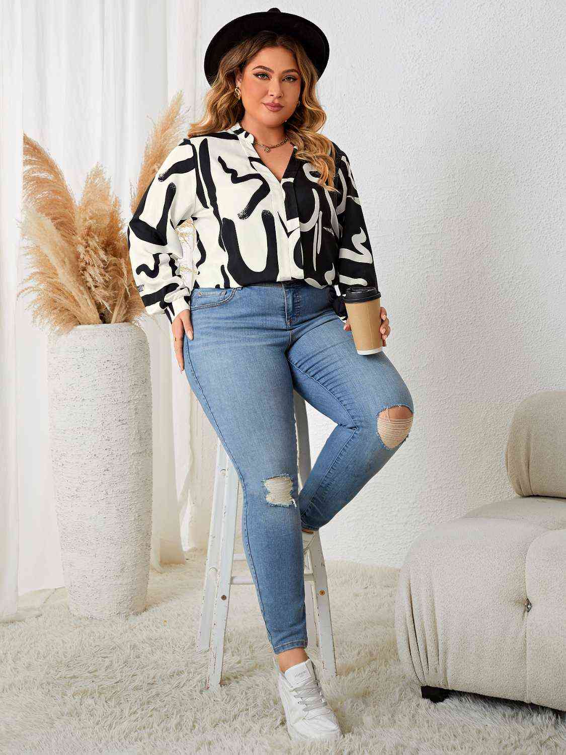 Plus Size V Neck Contrast Color Printed Shirt